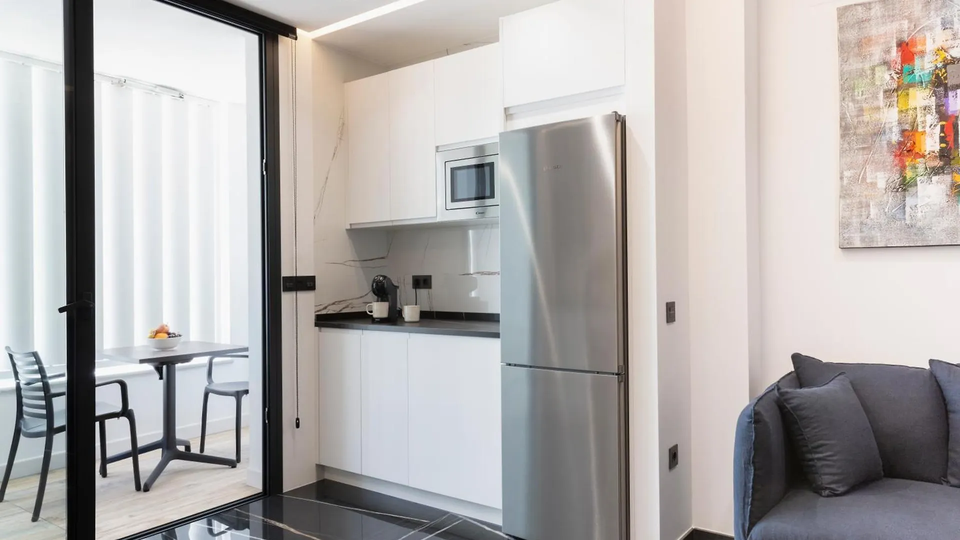 Un Acogedor Complejo Compuesto De 5 Apartamentos Barbate Lägenhet