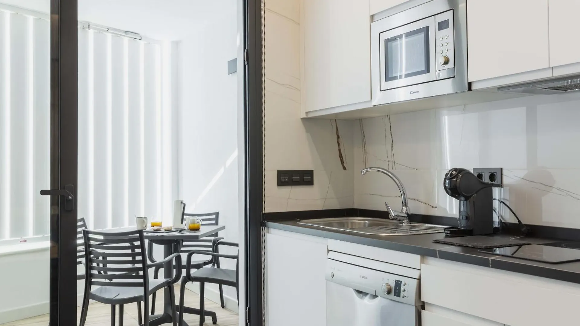 Lägenhet Un Acogedor Complejo Compuesto De 5 Apartamentos Barbate
